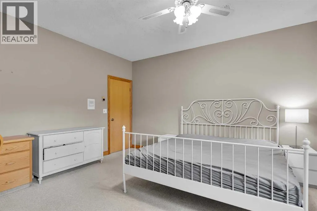 30 Springland Manor Drive