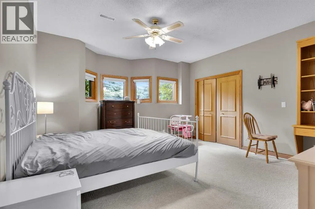30 Springland Manor Drive