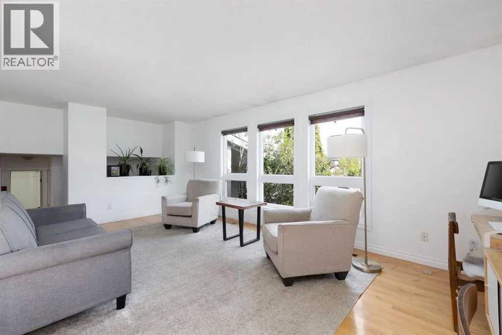 145 Dundas Road
