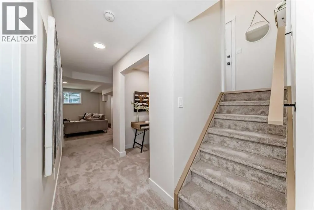 102 Sunbank Way SE