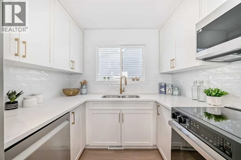102 Sunbank Way SE