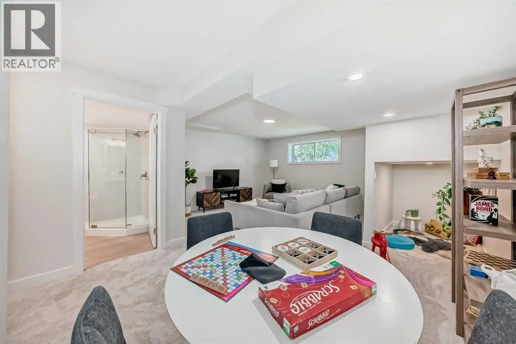 102 Sunbank Way SE