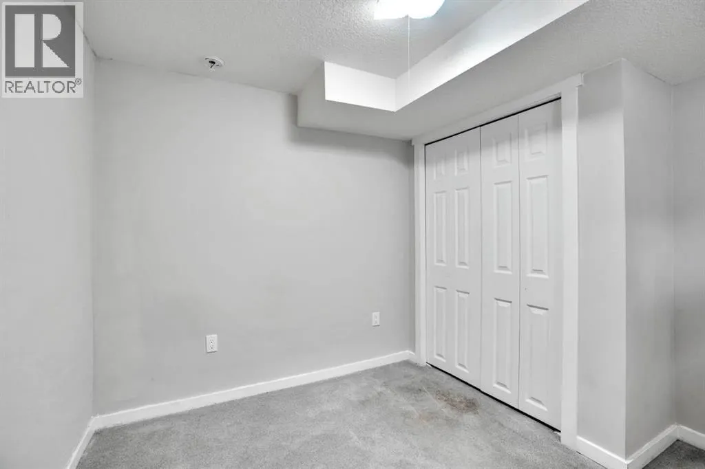 243 Castlebrook Road NE
