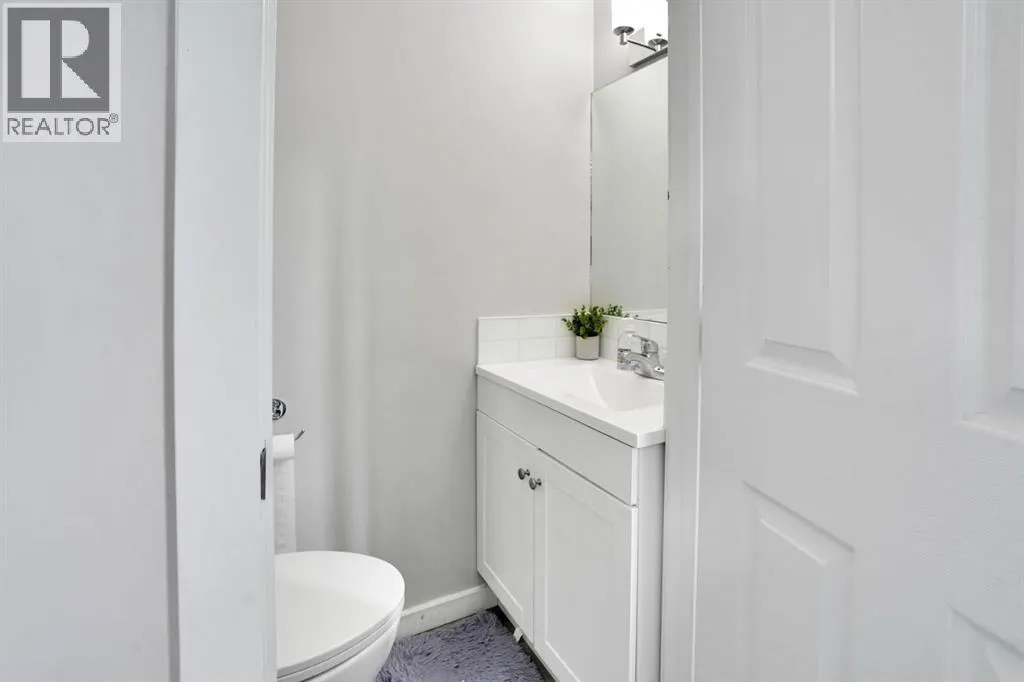 243 Castlebrook Road NE