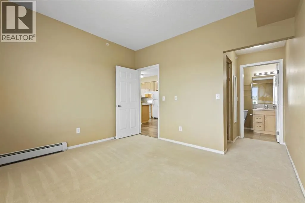 8318, 70 Panamount Drive NW