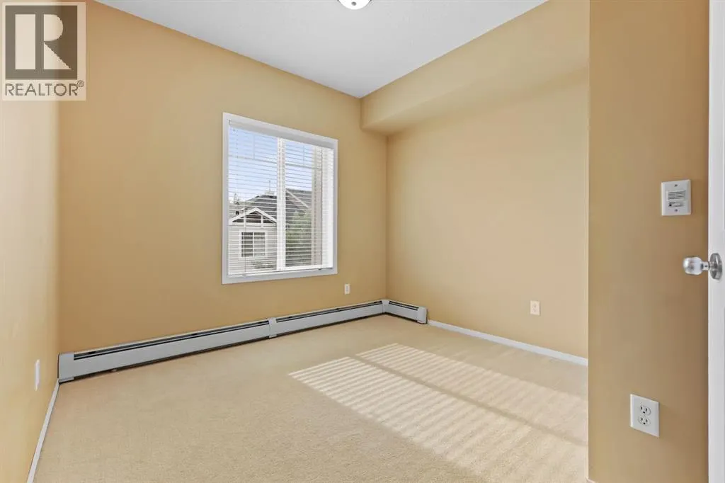 8318, 70 Panamount Drive NW