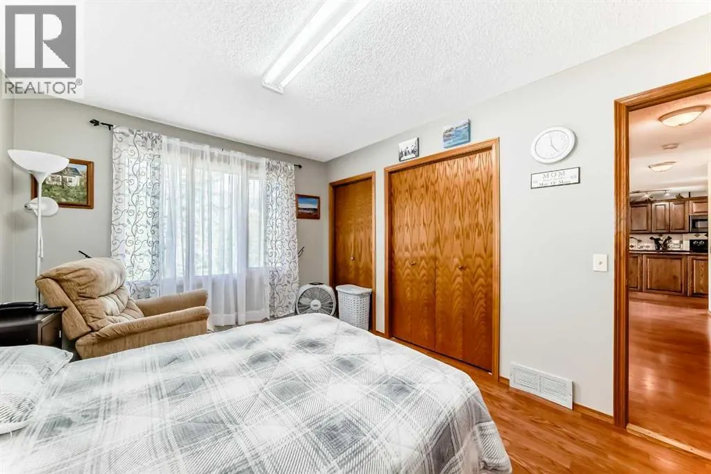 22 Glenhill Drive