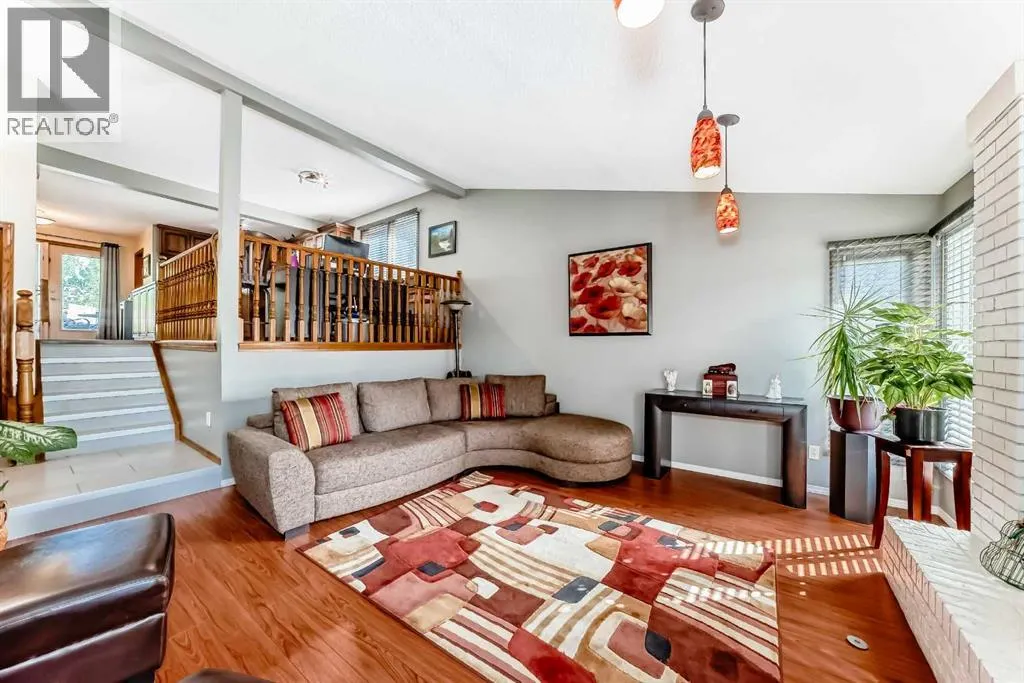 22 Glenhill Drive