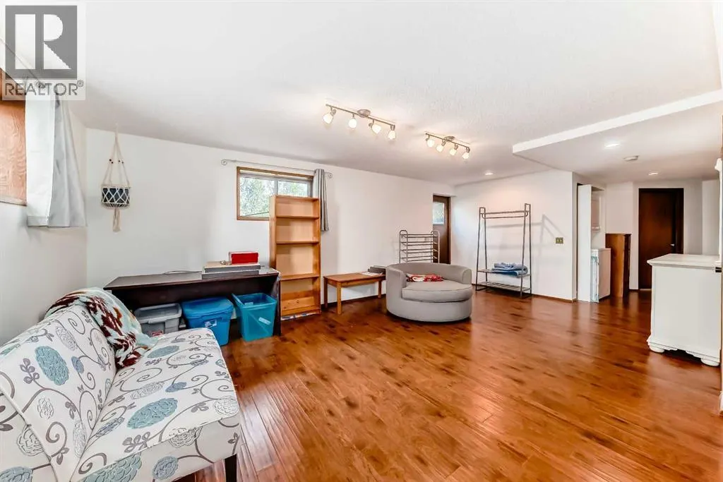 22 Glenhill Drive