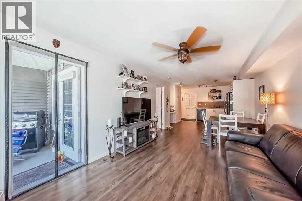 6315, 755 Copperpond Boulevard SE