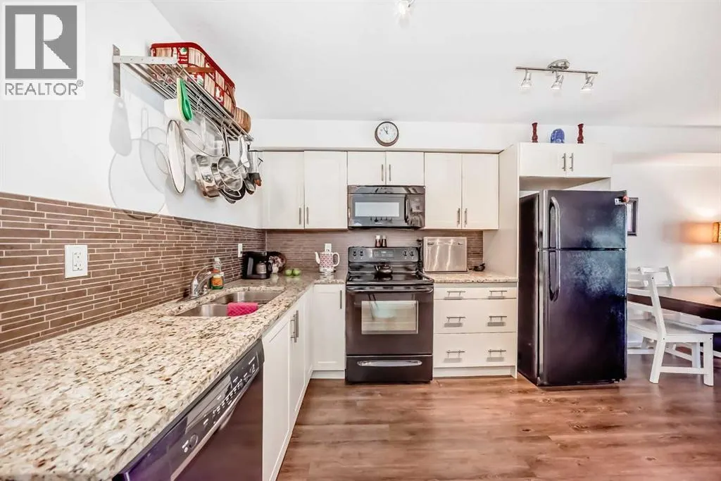 6315, 755 Copperpond Boulevard SE