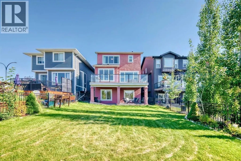 13 Cranbrook Cove SE