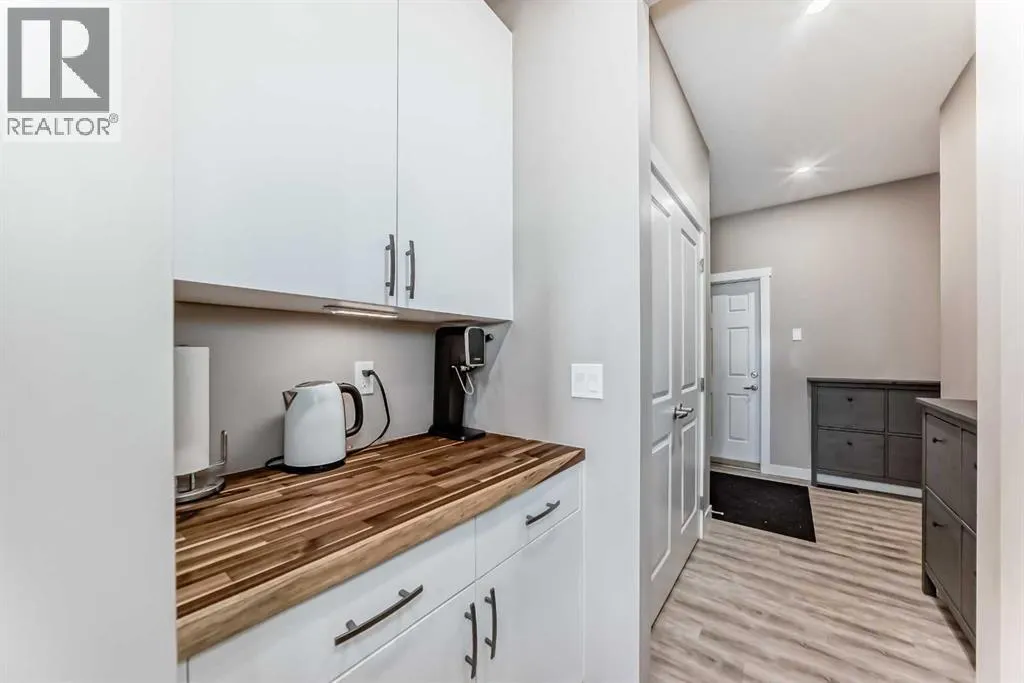 13 Cranbrook Cove SE