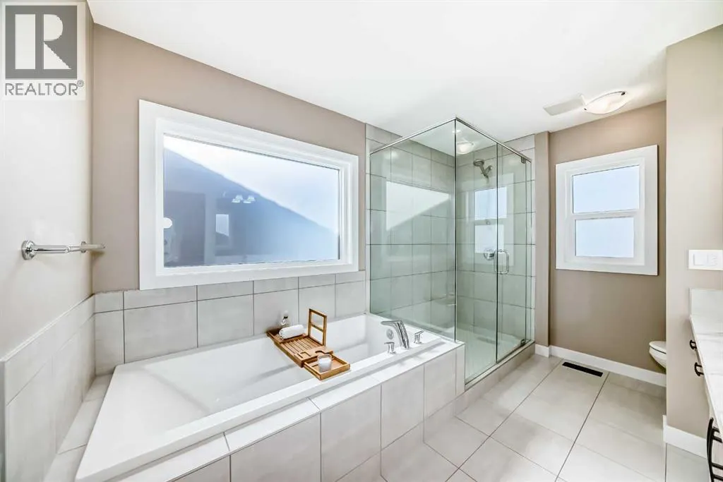 13 Cranbrook Cove SE