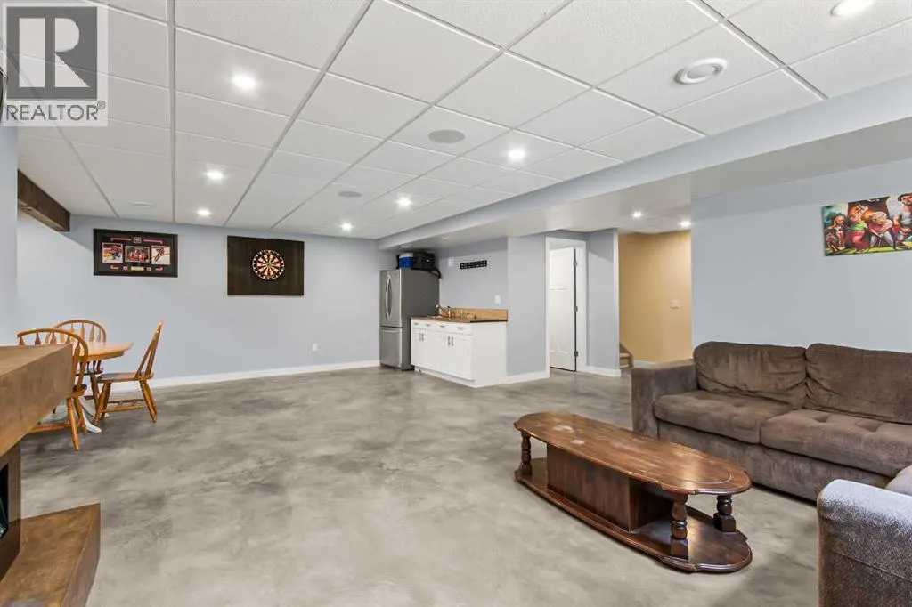 6 Viceroy Crescent