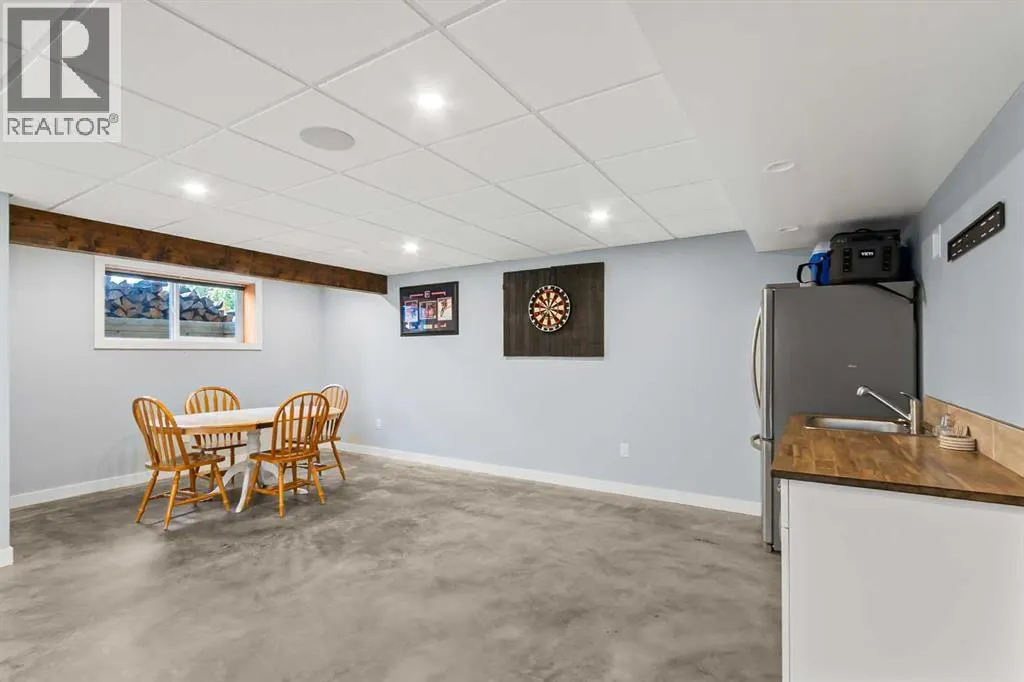6 Viceroy Crescent