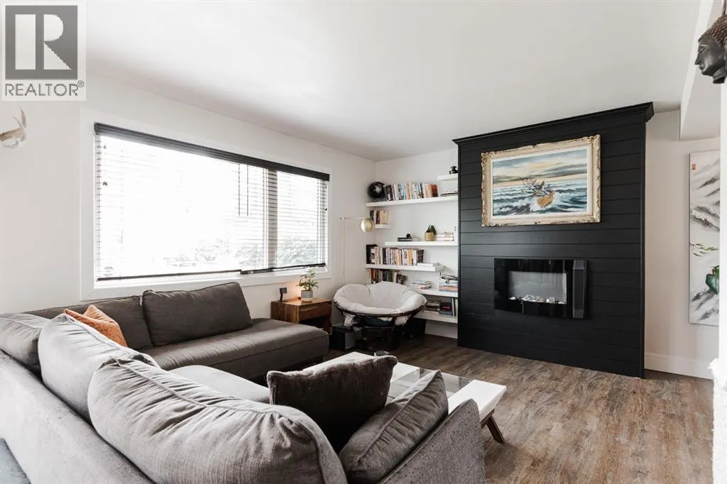 28 Alberta Drive