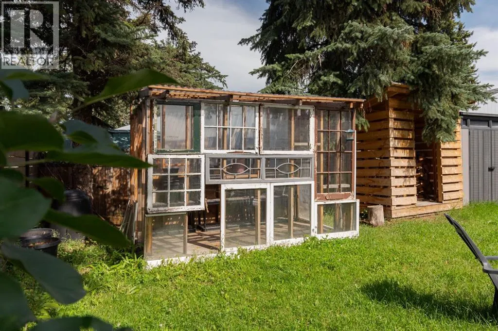 28 Alberta Drive