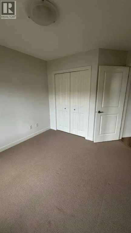 402, 201 Sunset Drive