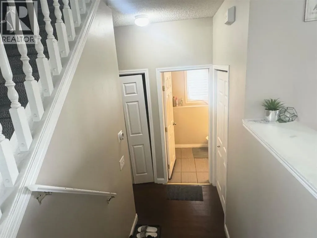 47 SADDALEBACK Way NE