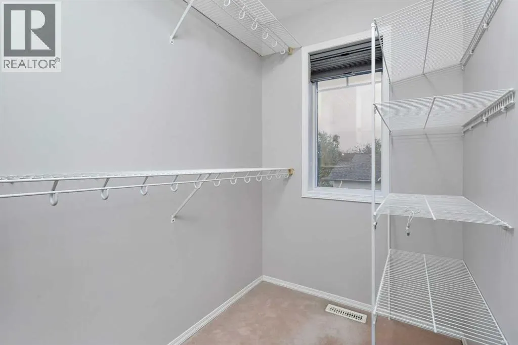 10, 73 Addington Drive