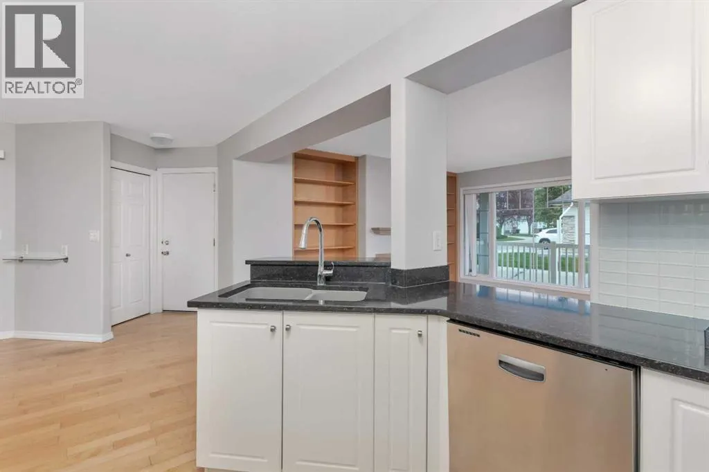10, 73 Addington Drive