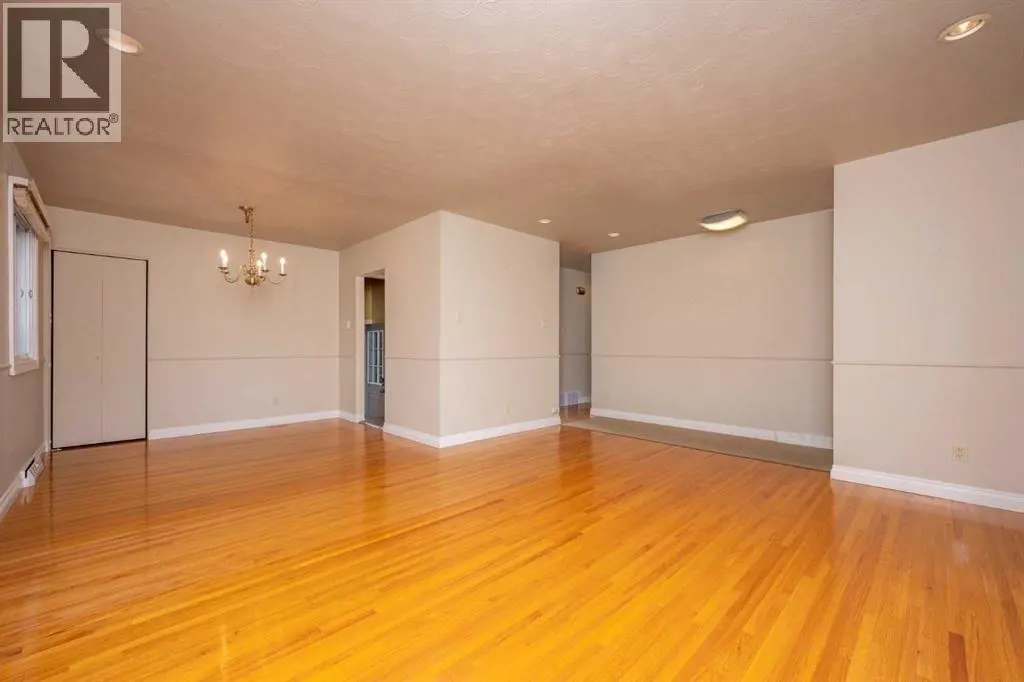 15 Harrow Crescent SW