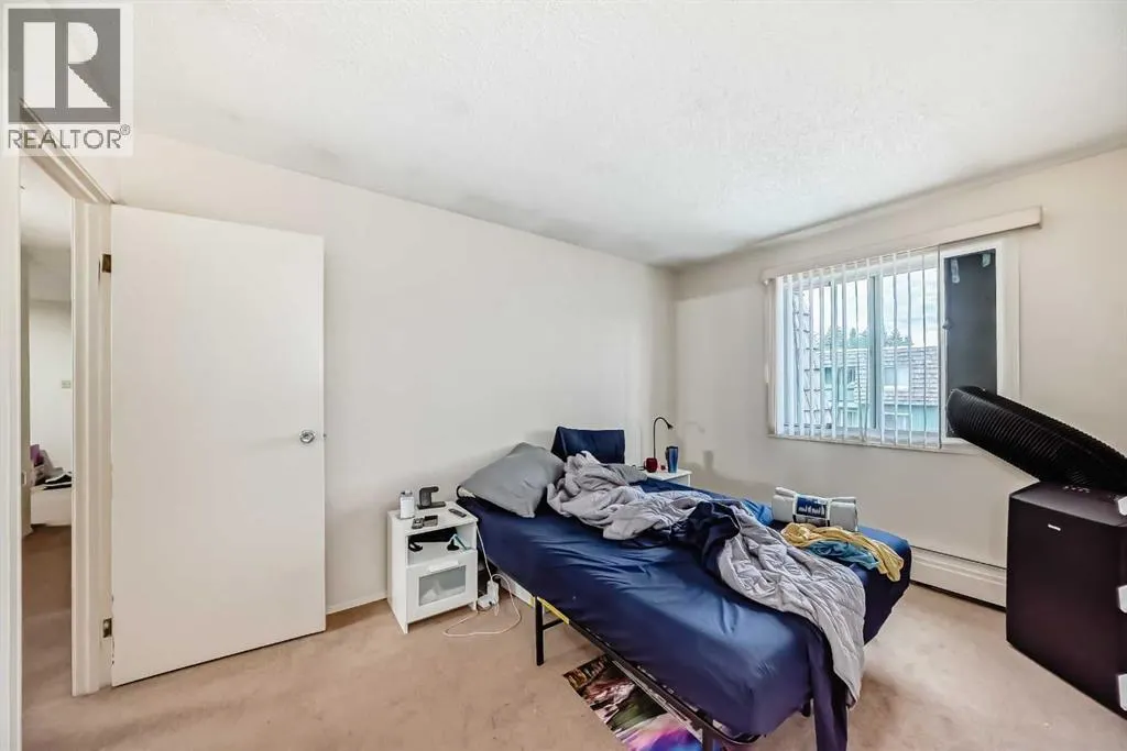 7312, 315 southampton Drive