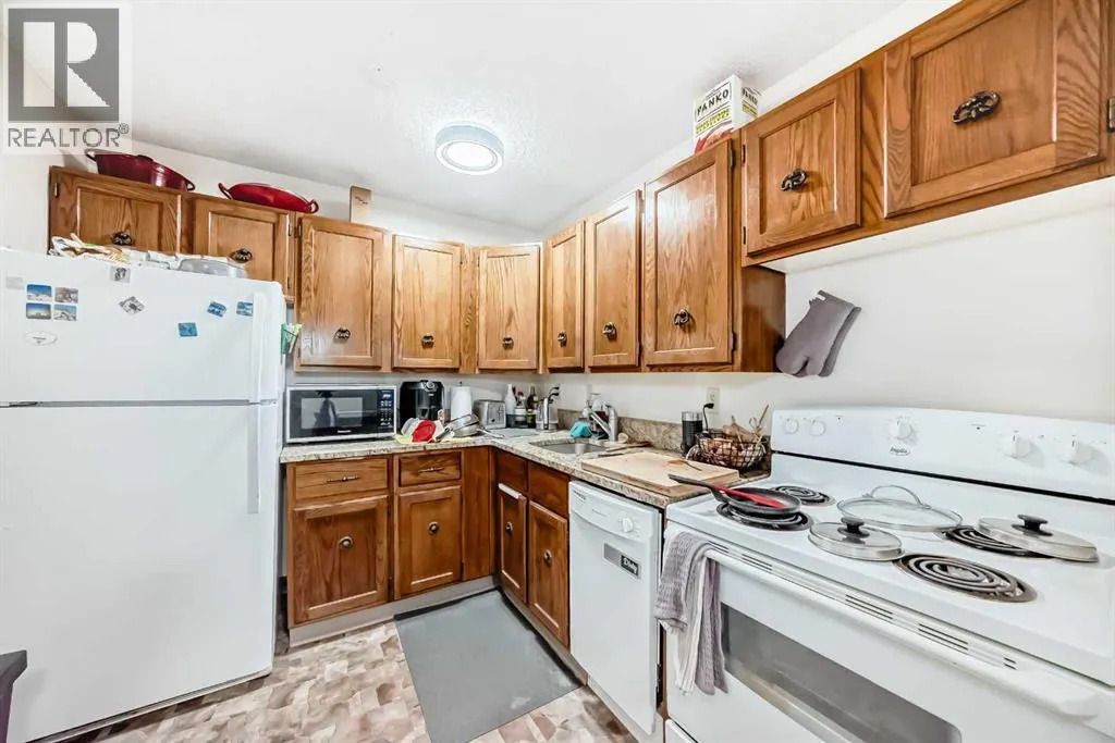 7312, 315 southampton Drive