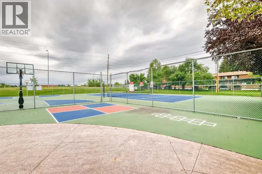 7312, 315 southampton Drive