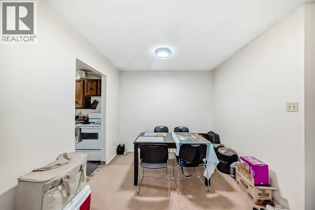 7312, 315 southampton Drive