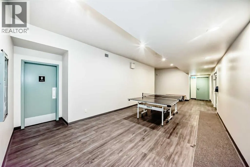 7312, 315 southampton Drive