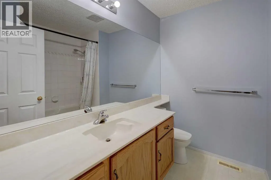 8 Kingsland Villas SW