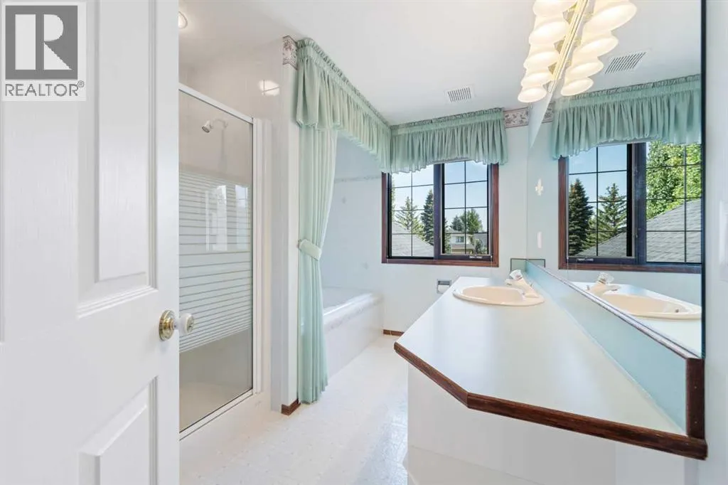 1600 Evergreen Hill SW
