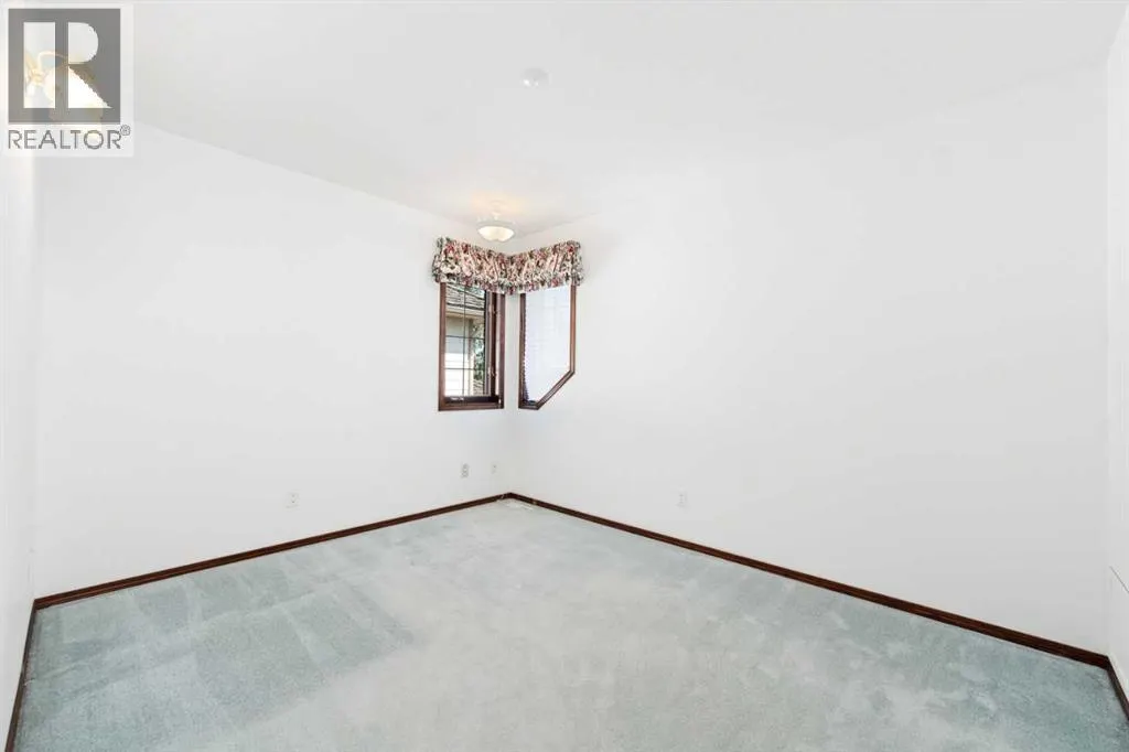 1600 Evergreen Hill SW