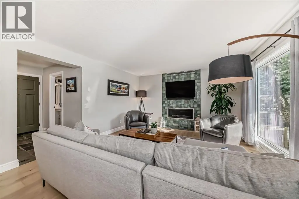 31 Riverview Drive