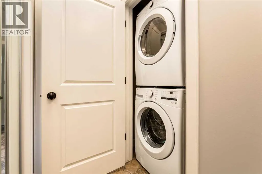 244, 35 Aspenmont Heights SW