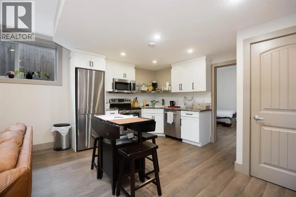 457 Walnut Crescent