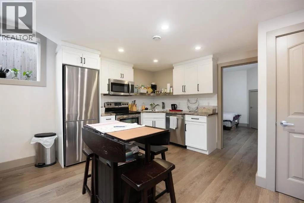 457 Walnut Crescent