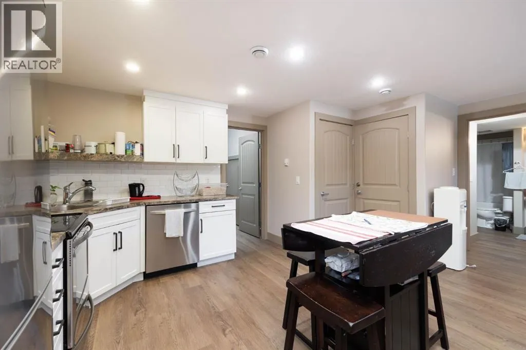 457 Walnut Crescent