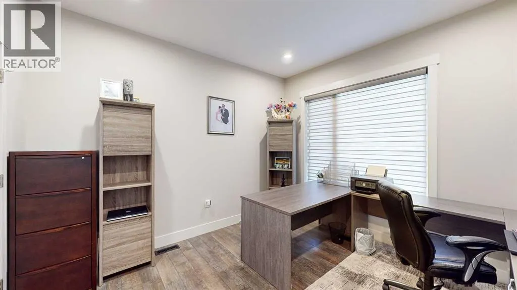 336 Somerside Crescent SE