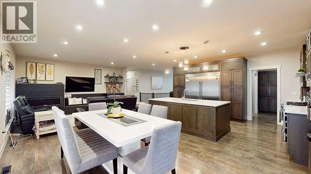 336 Somerside Crescent SE