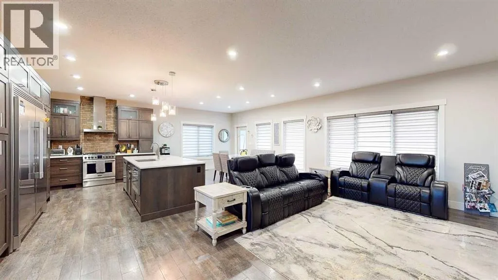 336 Somerside Crescent SE