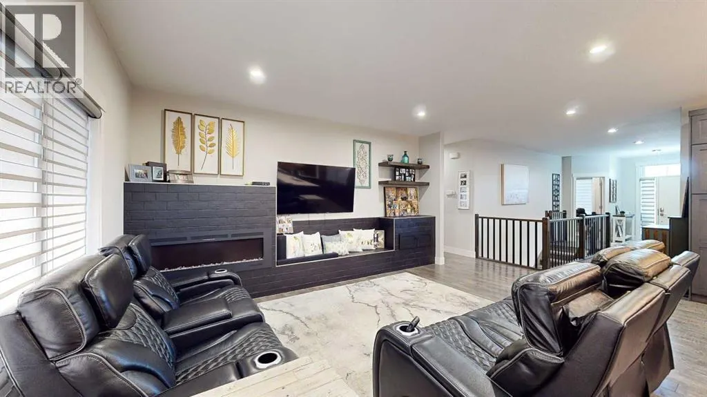 336 Somerside Crescent SE
