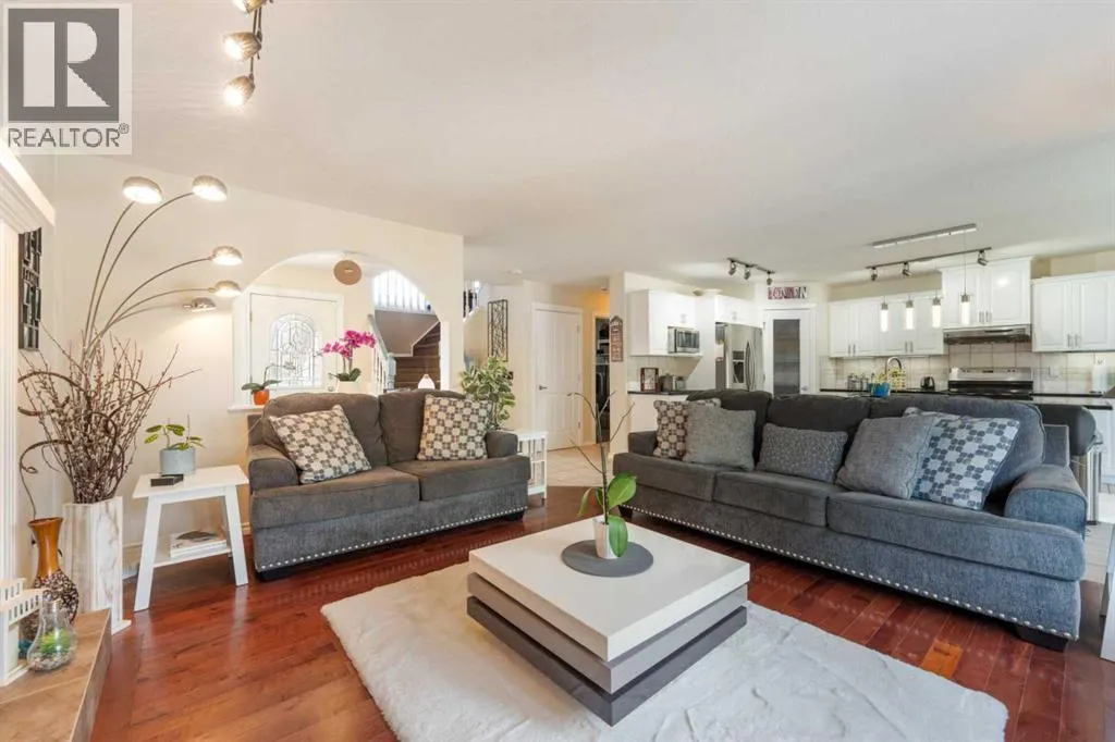 34 Crystalridge Close
