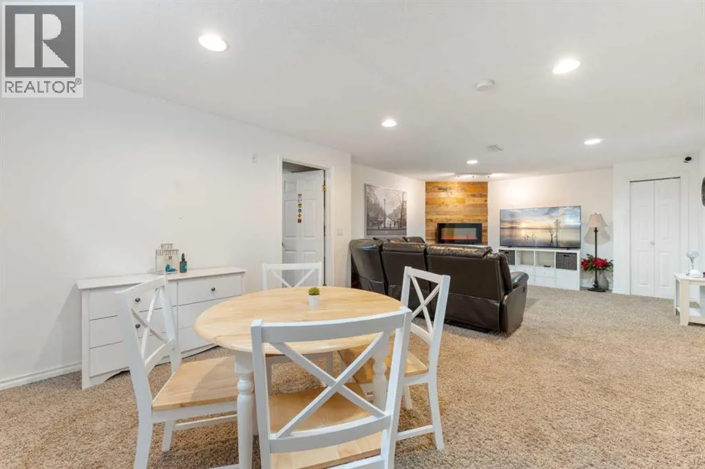 34 Crystalridge Close