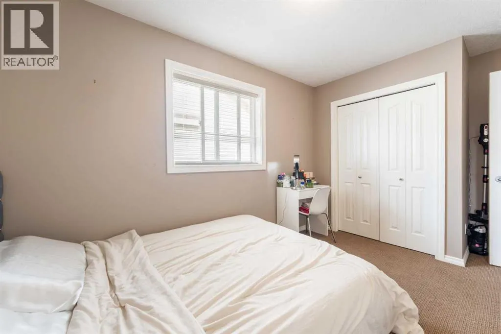34 Crystalridge Close