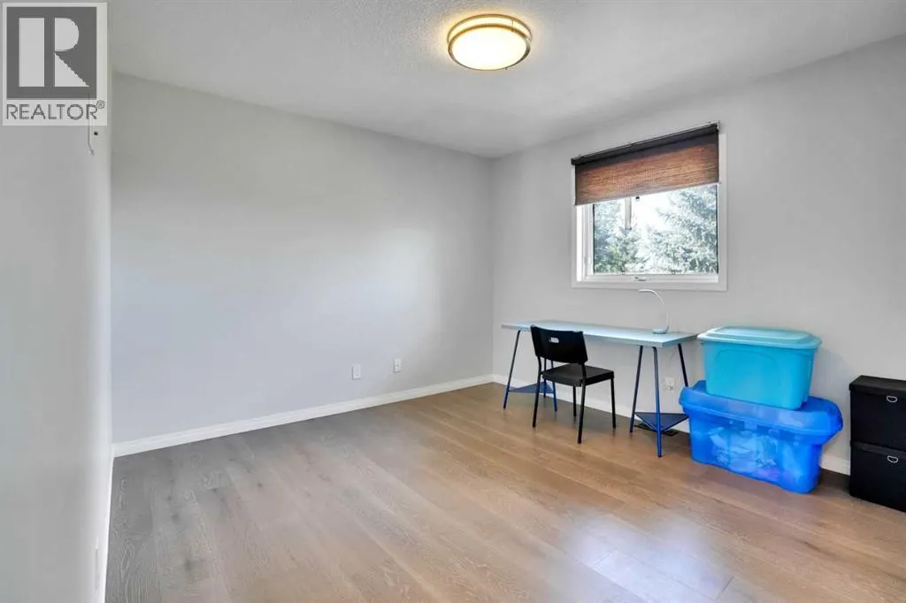 134 Diamond Drive SE
