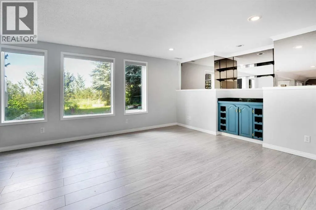 134 Diamond Drive SE