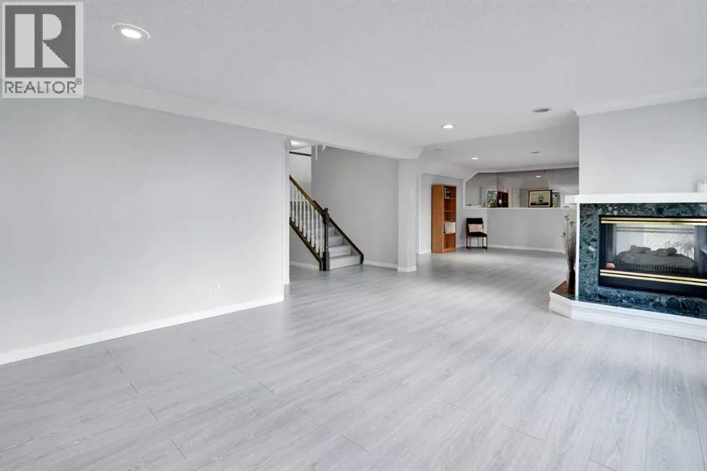 134 Diamond Drive SE